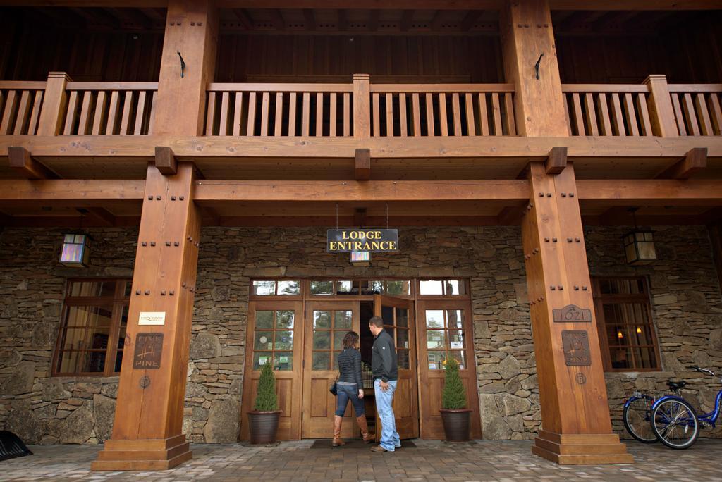 Fivepine Lodge Sisters Kültér fotó